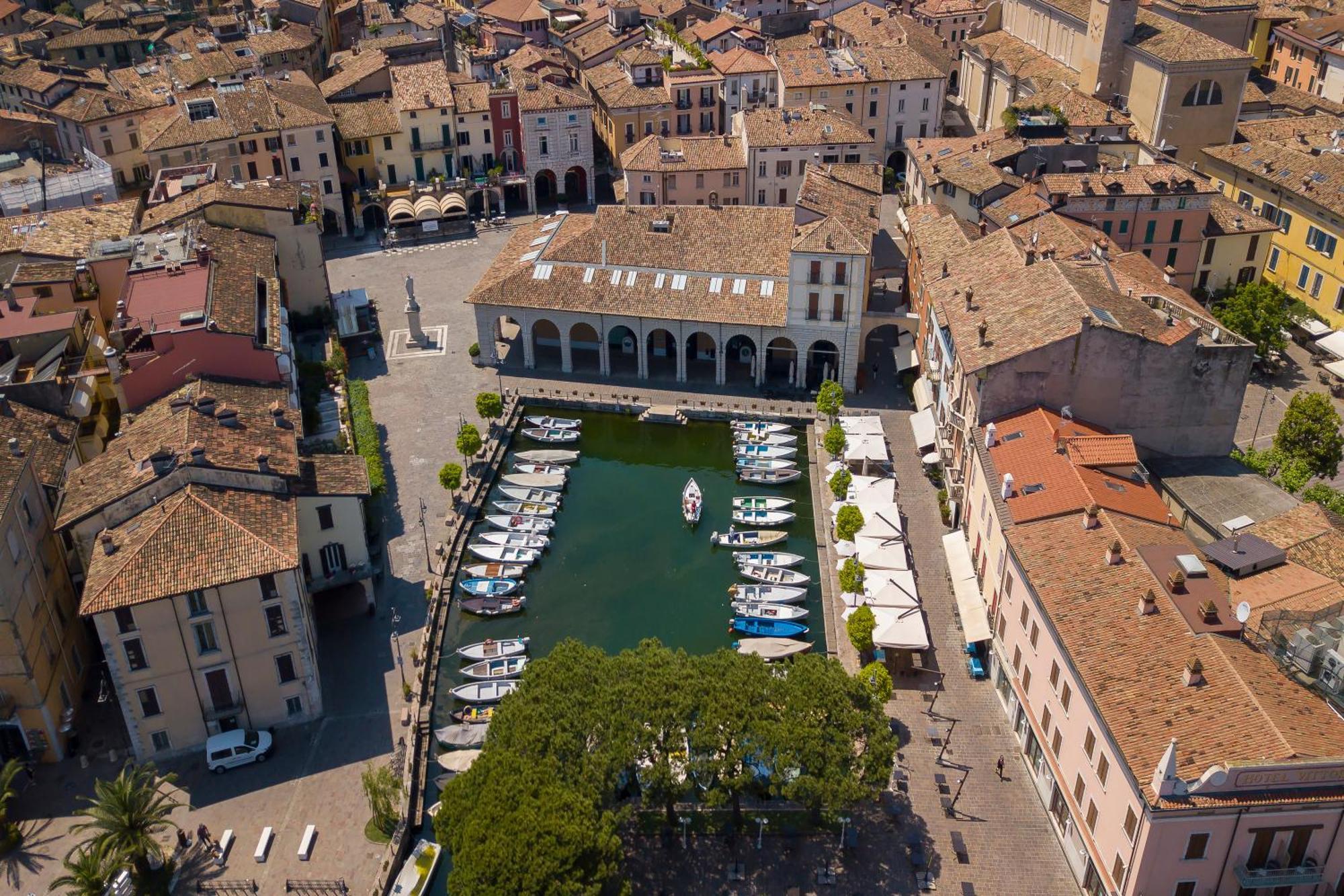 Almavite Wine Resort With Pool Desenzano del Garda Exterior foto