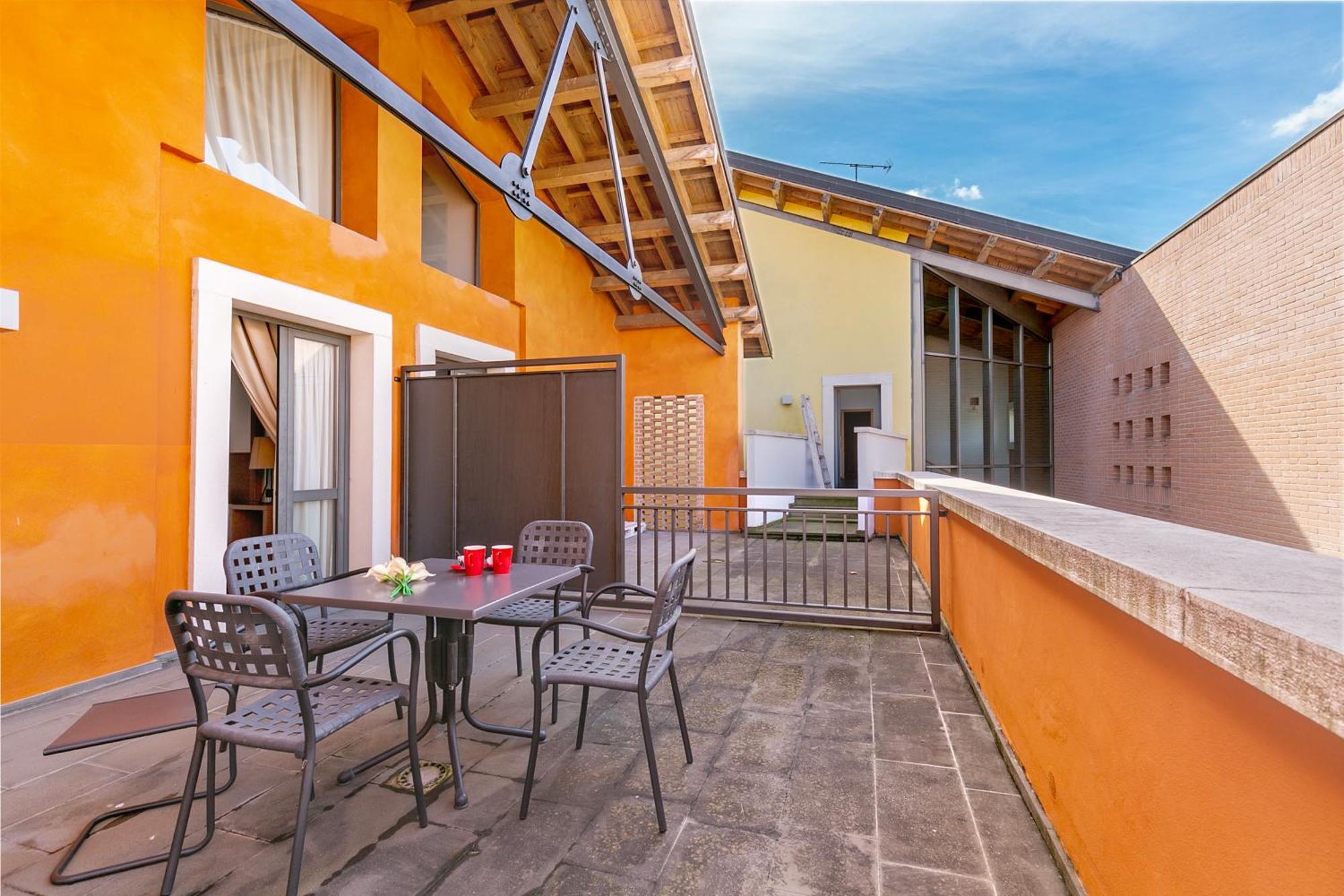 Almavite Wine Resort With Pool Desenzano del Garda Exterior foto